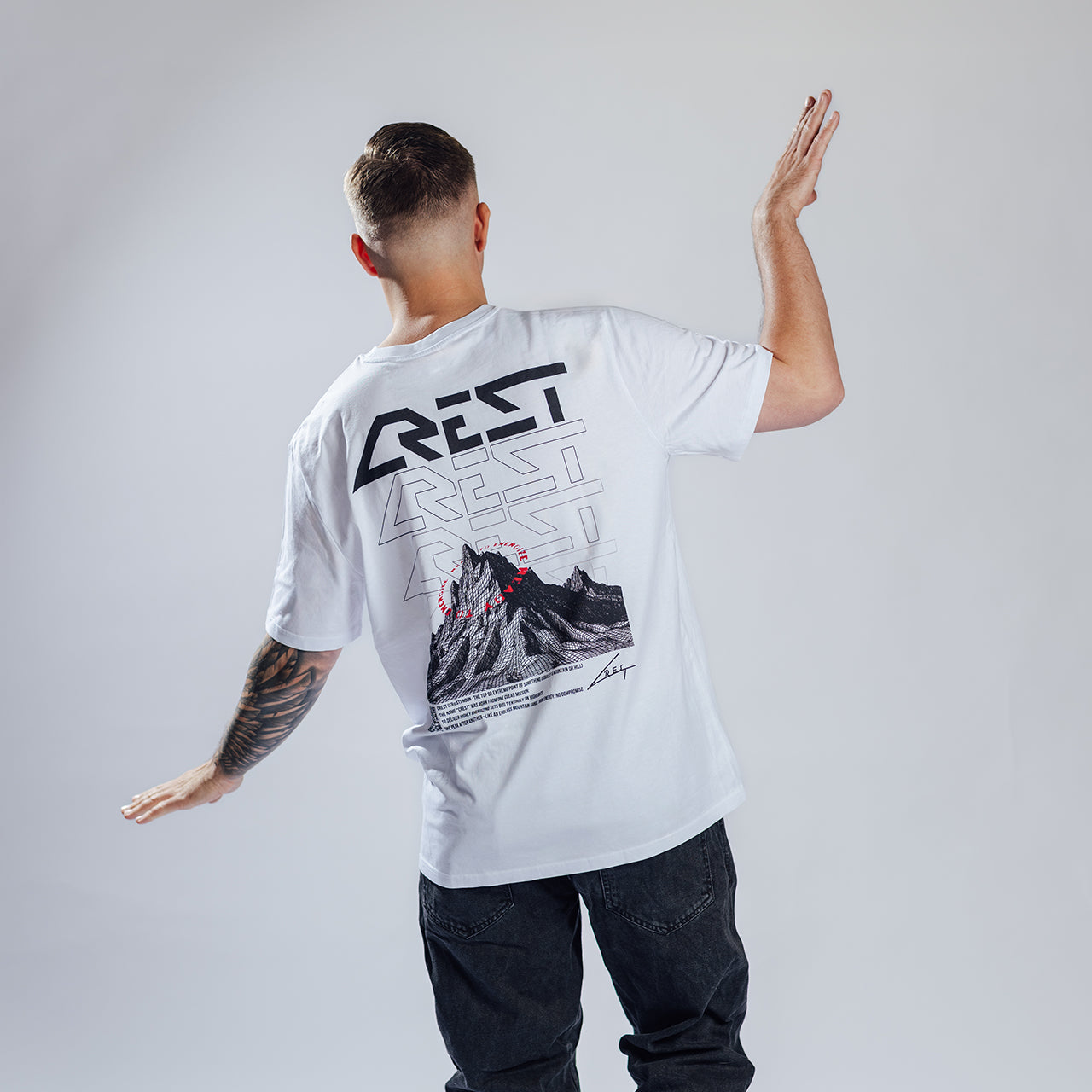 CREST // BASE TEE - REGULAR - WEISS