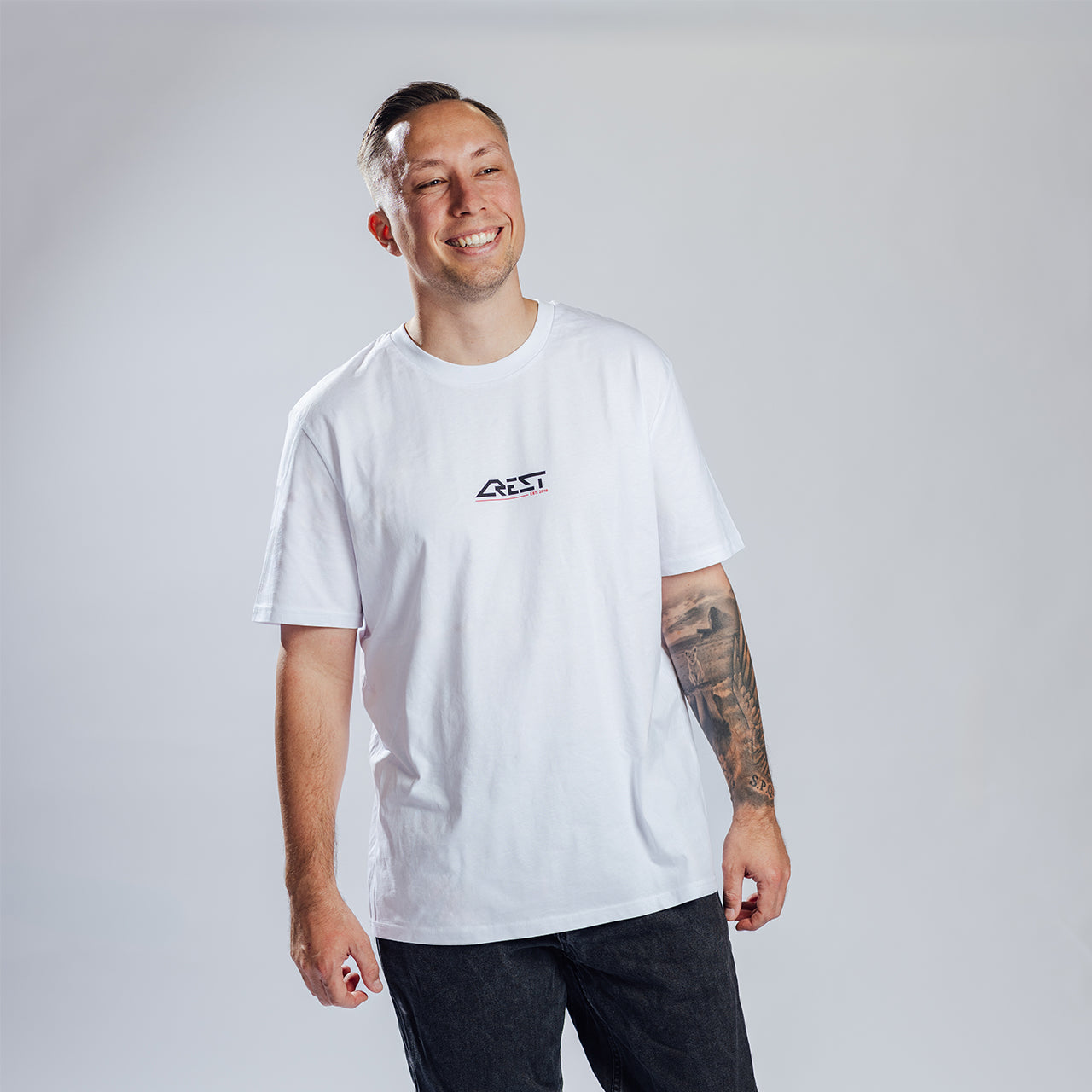CREST // BASE TEE - REGULAR - WEISS