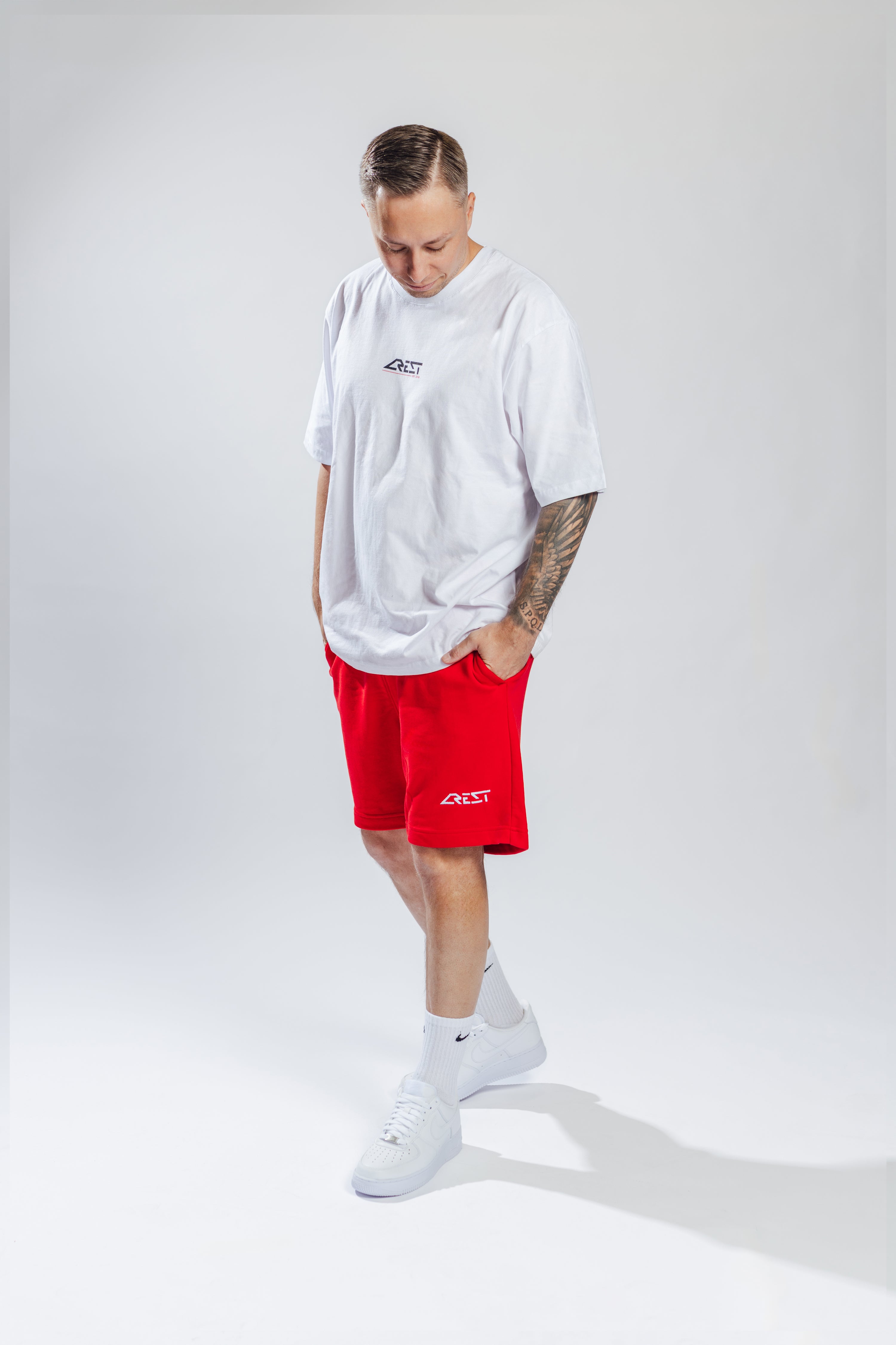 CREST // MOTION SHORTS - EMB - RED