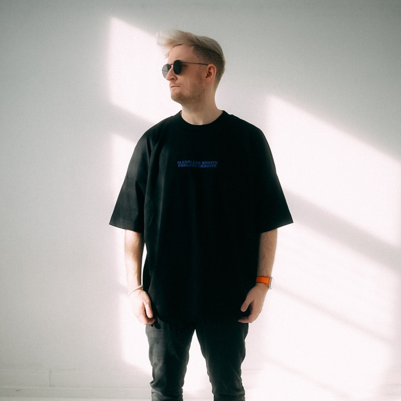 HYTH - Sleepless Nights Endless Heights - Shirt - Schwarz