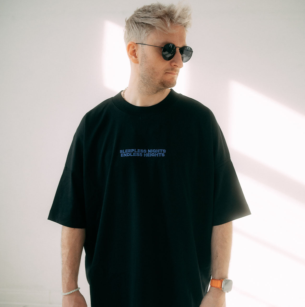 HYTH - Sleepless Nights Endless Heights - Shirt - Schwarz