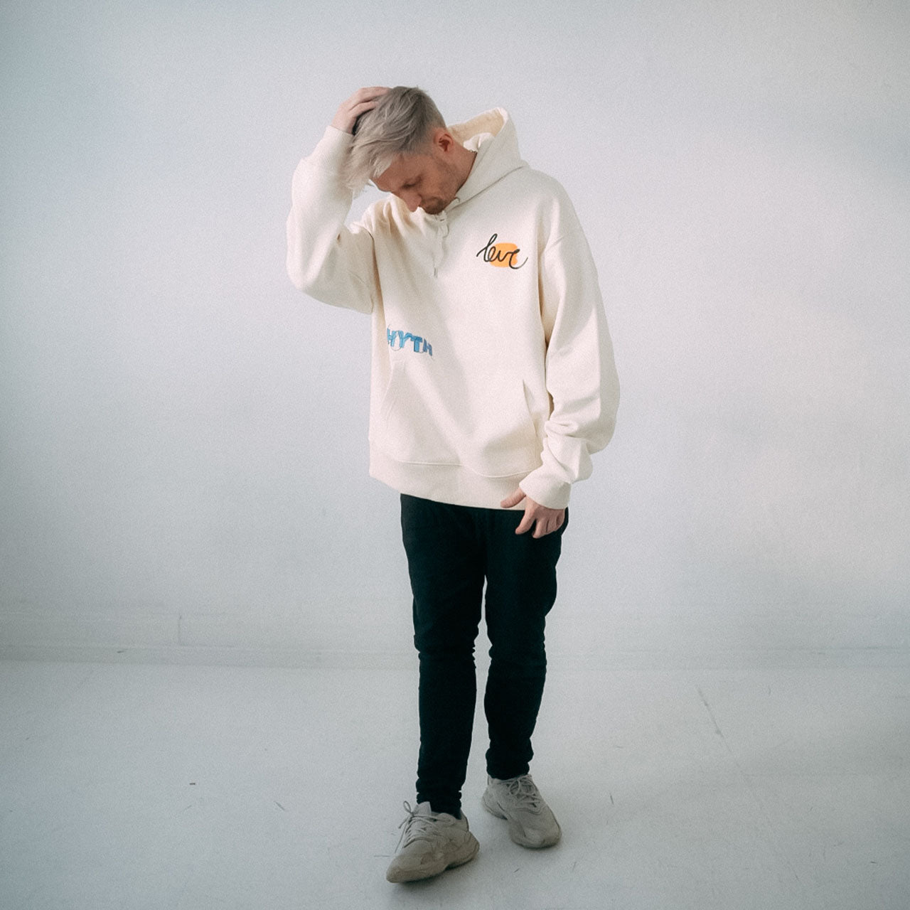 HYTH - Faceless - Hoodie - Beige