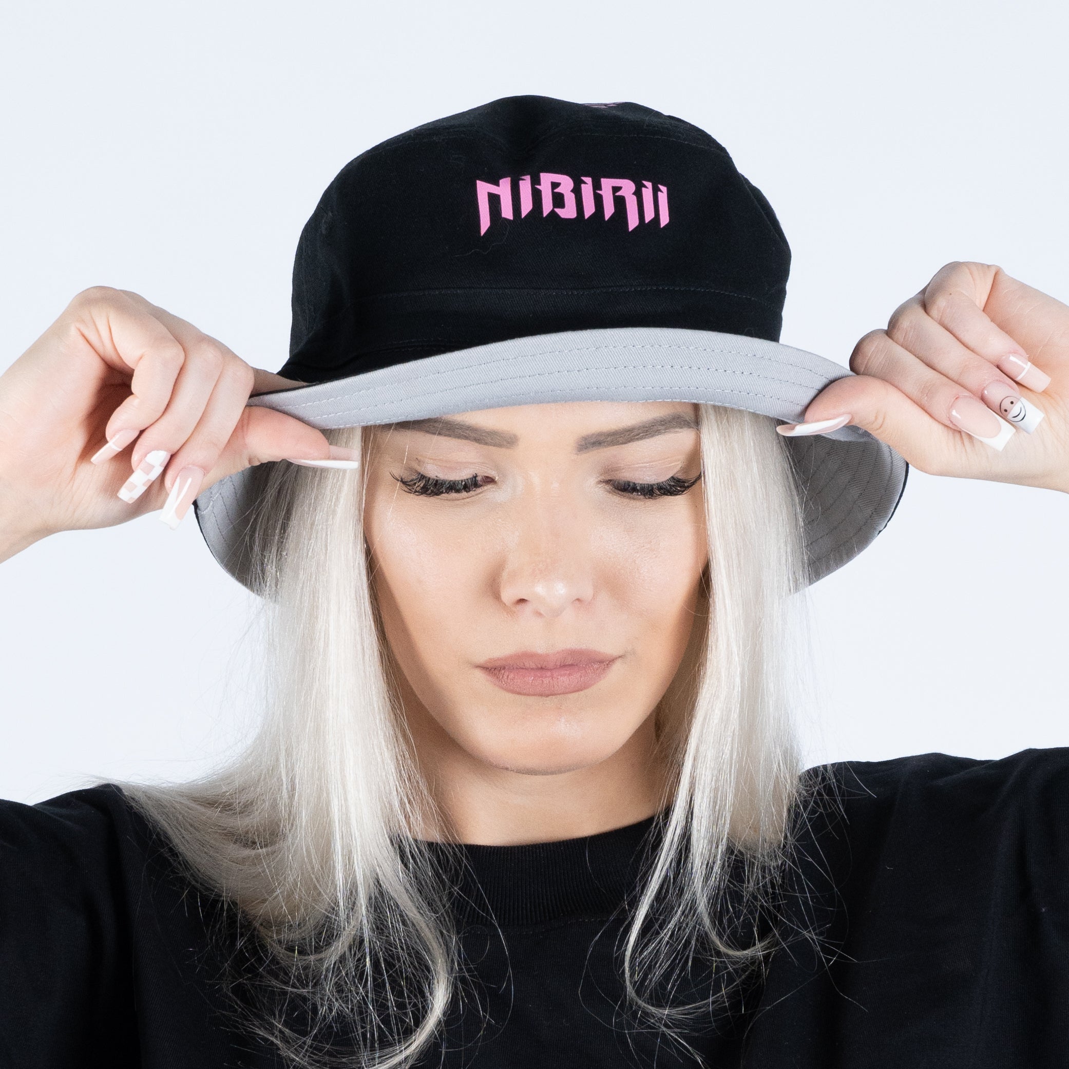 Nibirii - Reversible Bucket Hat