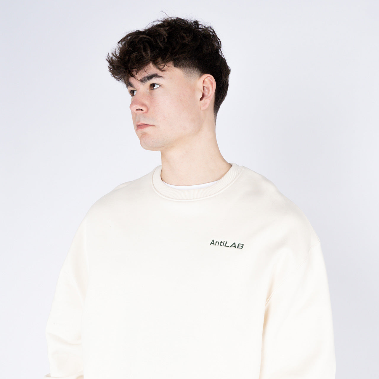 Antiheld - Lab Sweater_01