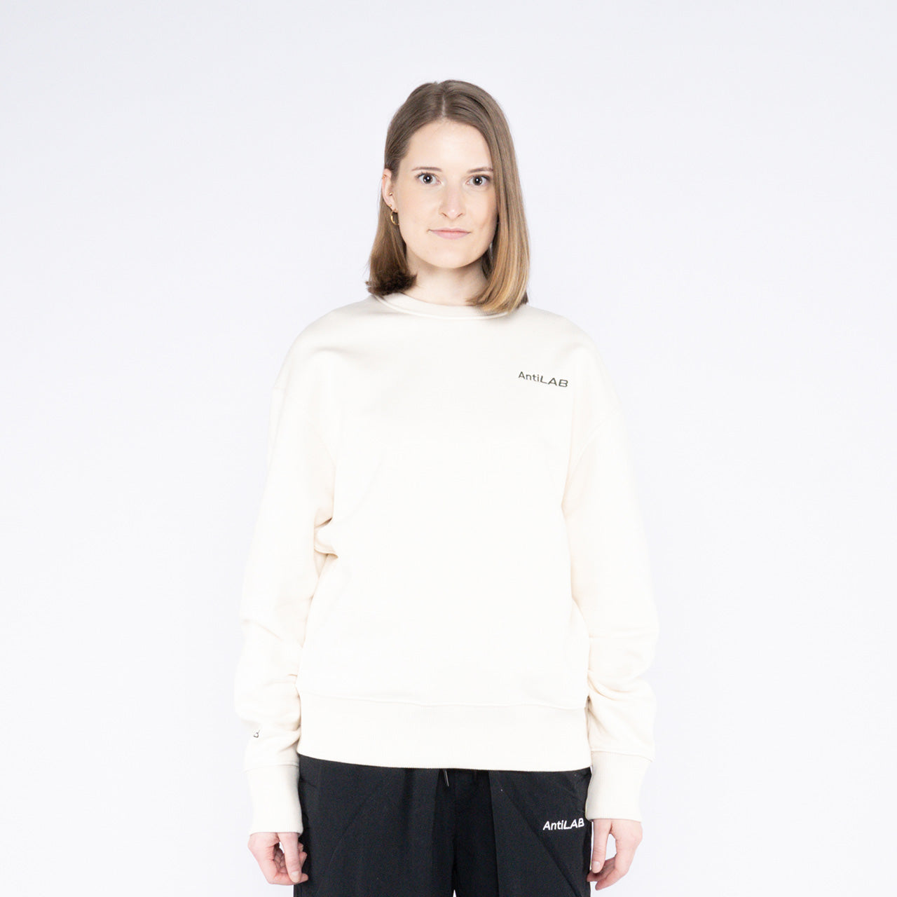 Antiheld - Lab Sweater_01