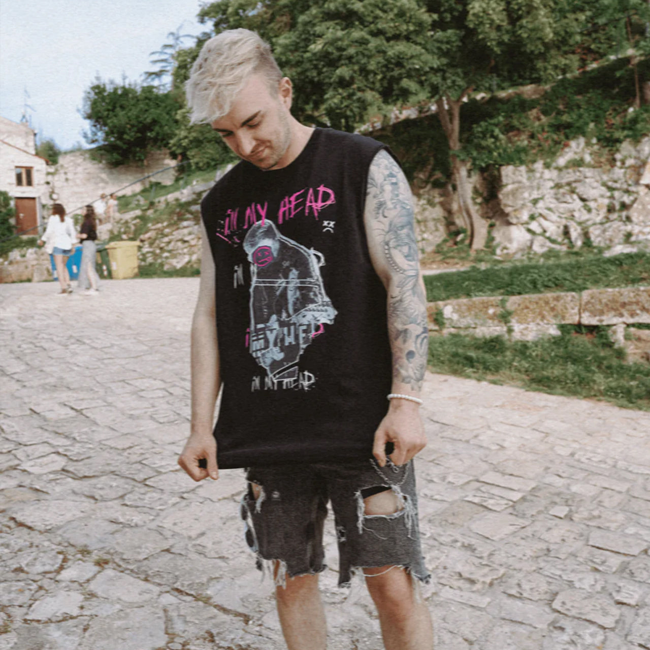 STVW - In my Head Shirt schwarz