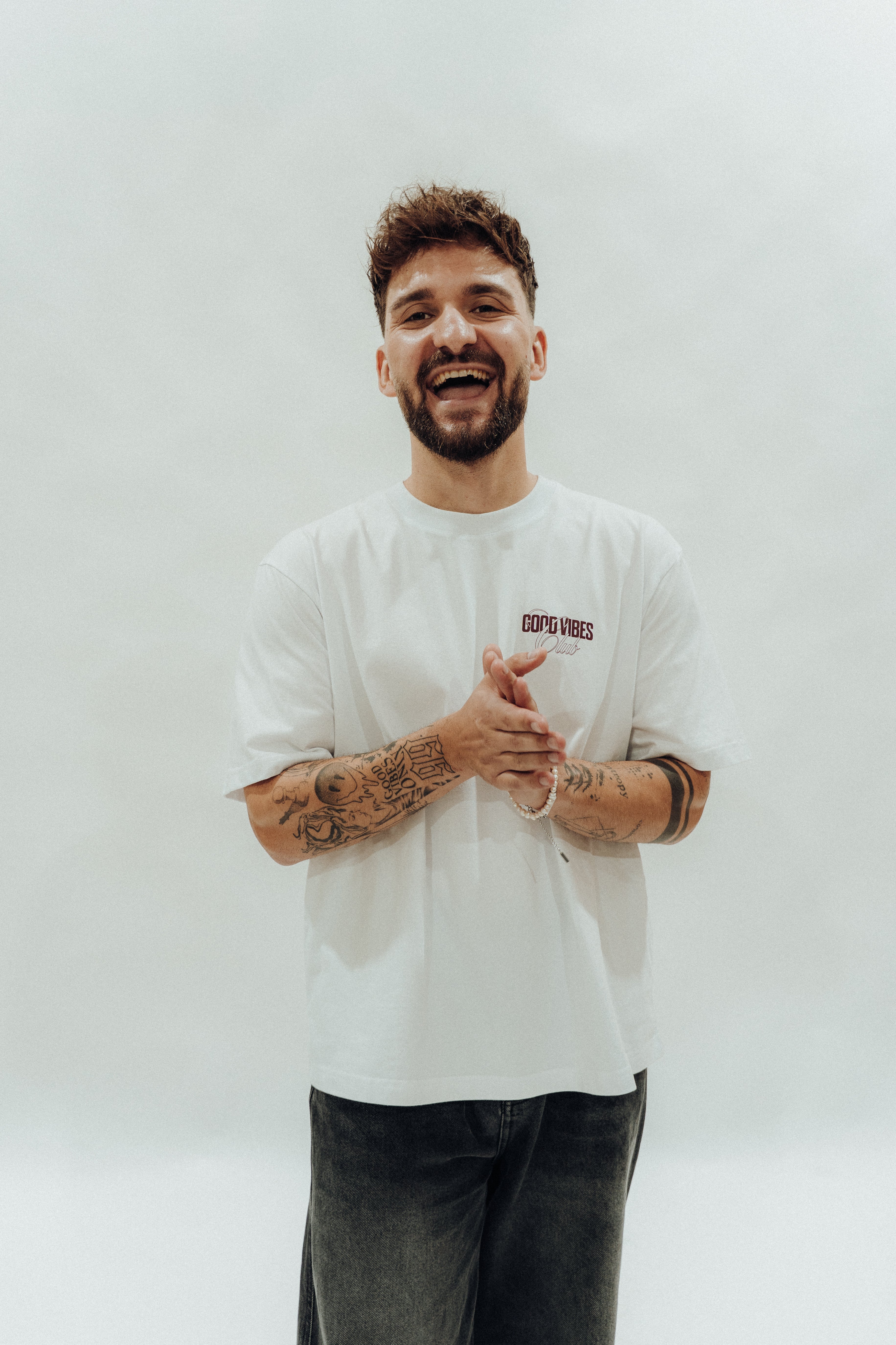 CAMIC - GOOD VIBES CLUB SHIRT
