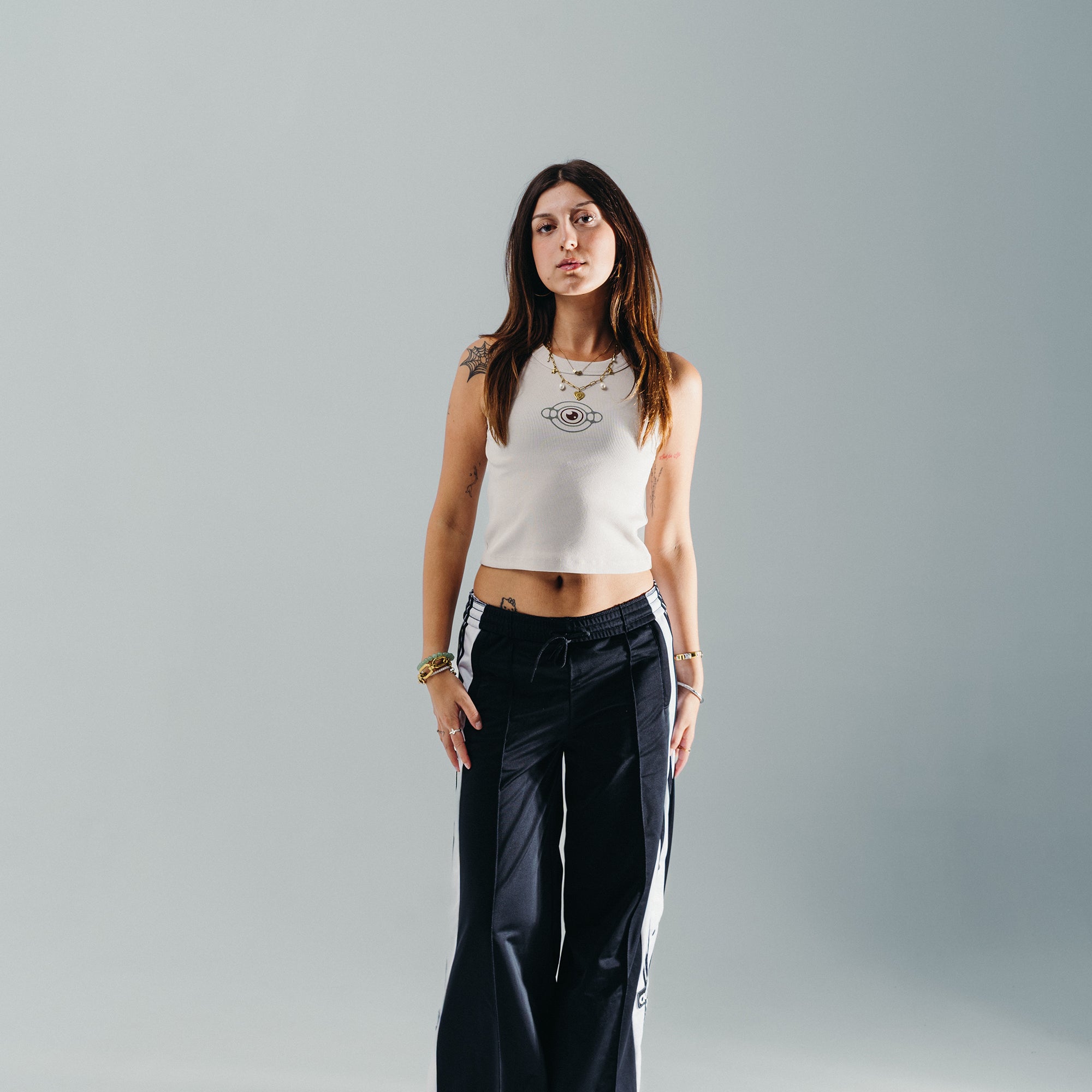 Nibirii - Oval Wire Crop Tank